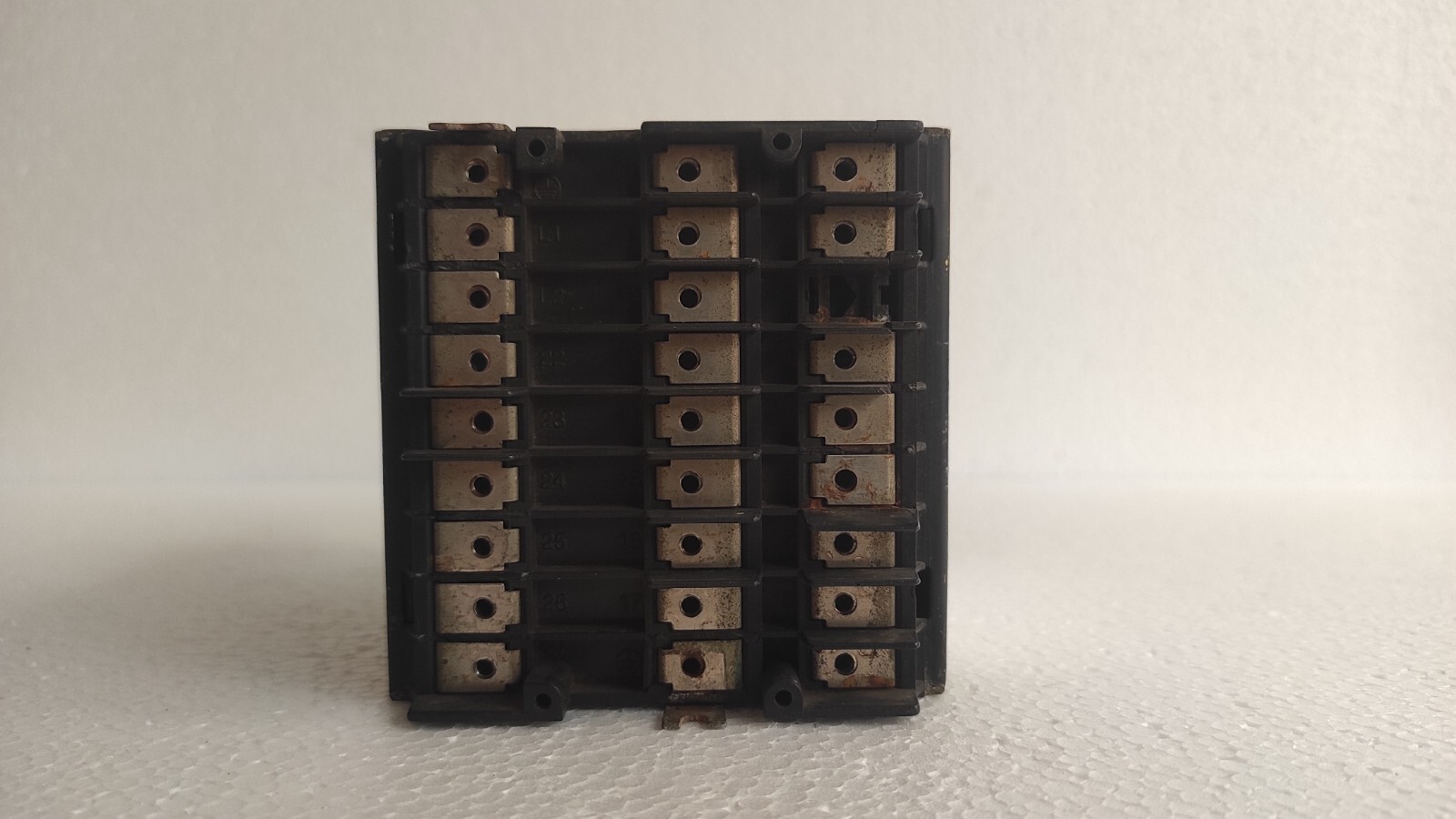 admin/uploads/uploads/Honeywell udc3000_1.webp